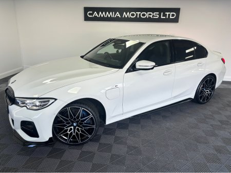 2021 BMW 3 Series - thumbnail 2