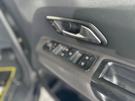 2017 Volkswagen Amarok  €20,950 thumbnail