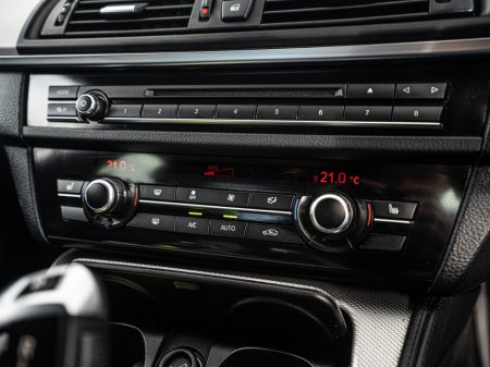 2016 BMW 5 Series - thumbnail 30