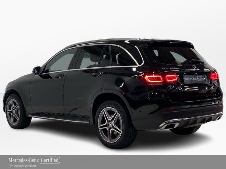 2023 Mercedes-Benz GLC Class GLC 300 de 4MATIC AMG Line | Reversing Camera, Parking Assistance, Heated Seats €55,950 thumbnail