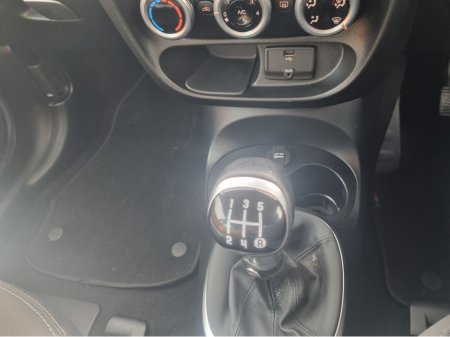 2014 Fiat 500 - thumbnail 20