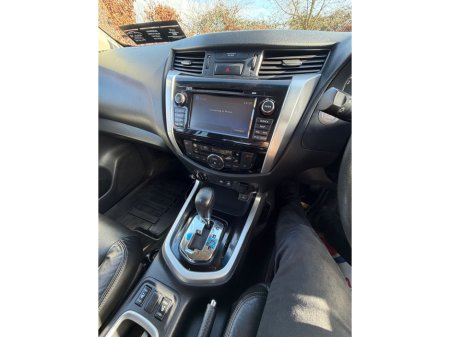 2016 Nissan Np300 - thumbnail 16