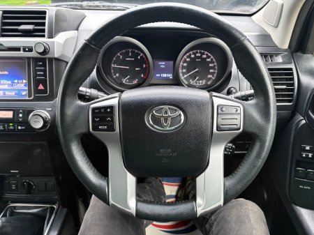 2016 Toyota Landcruiser - thumbnail 15