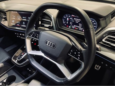 2024 Audi Q4 e-tron - thumbnail 14