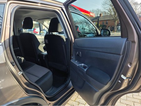 2019 Mitsubishi ASX - thumbnail 15