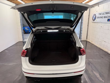 2018 Volkswagen Tiguan - thumbnail 15