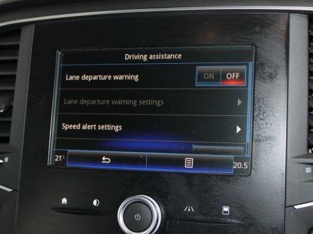 2017 Renault Megane IV ST Sport Tourer Dynamique 5 €12,999 thumbnail