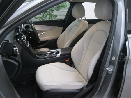 2015 Mercedes-Benz C Class - thumbnail 19