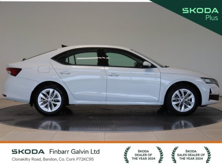 2025 Skoda Octavia Selection 2.0TDI 115HP €32,950 thumbnail