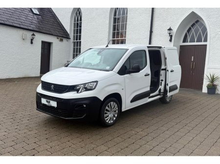 2022 Peugeot Partner - thumbnail 9