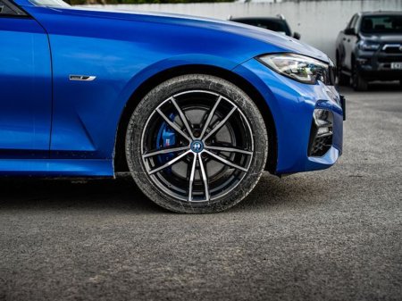 2022 BMW 3 Series - thumbnail 9