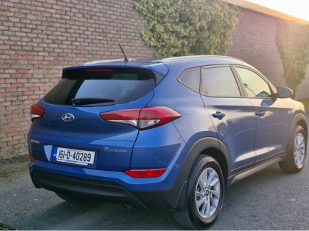 2016 Hyundai Tucson - thumbnail 19