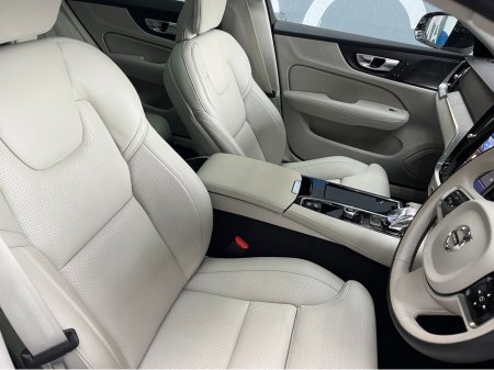2024 Volvo V60 - thumbnail 11
