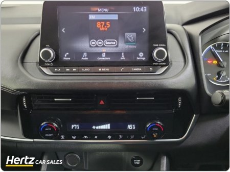 2023 Nissan Qashqai ePOWER SV 1.5 Hybrid Auto €26,395 thumbnail