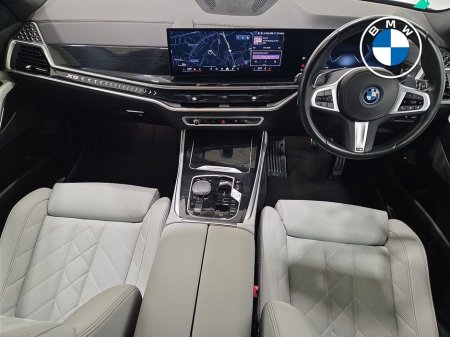 2023 BMW X5 - thumbnail 4