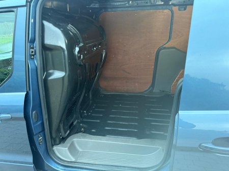 2021 Ford Transit Connect LIMITED EDITION LWB 240 TDCI €15,815 thumbnail