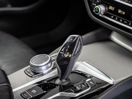 2019 BMW 5 Series - thumbnail 10