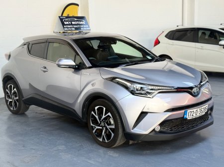 2017 Toyota C-HR - thumbnail 4