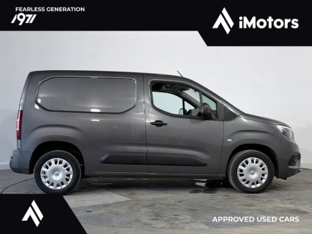 2022 Vauxhall Combo - thumbnail 2