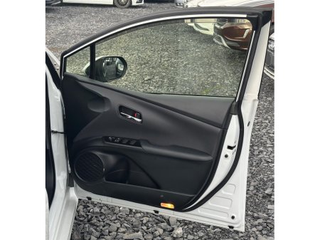 2021 Toyota Prius - thumbnail 12