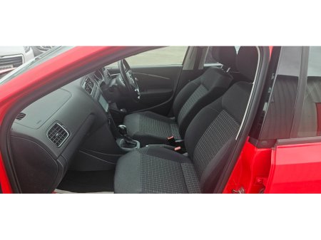 2015 Volkswagen Polo - thumbnail 22