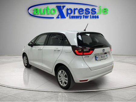 2022 Honda Fit 1.5 e:HEV BASIC Automatic, Reversing camera €17,895 thumbnail