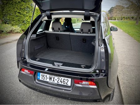 2015 BMW i3 - thumbnail 9