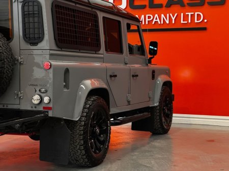 2015 Land Rover Defender TD XS UTILITY WAGON #87 thumbnail