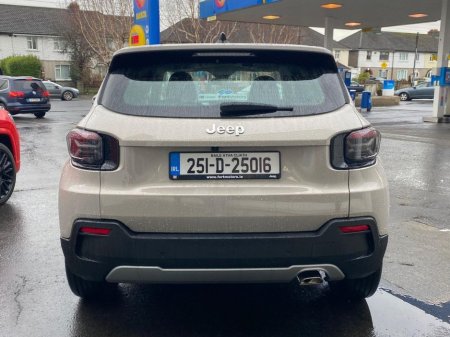 2025 Jeep Avenger 1.2 100Hp Mhev Altitude €28,895 thumbnail