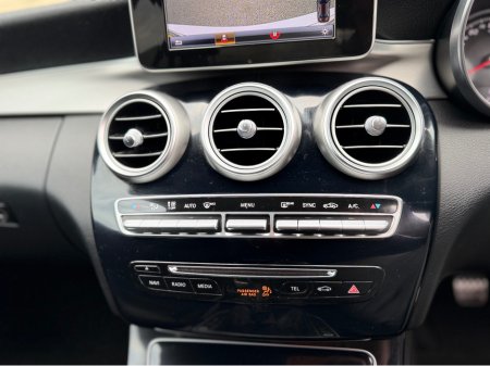 2015 Mercedes-Benz C Class - thumbnail 15