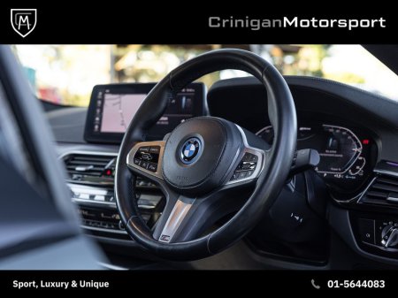 2022 BMW 5 Series 545e xDrive M Sport €46,900 thumbnail