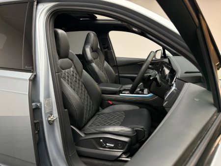 2024 Audi Q7 - thumbnail 10
