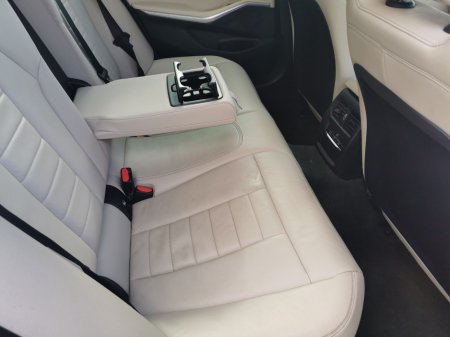 2019 BMW 3 Series - thumbnail 8