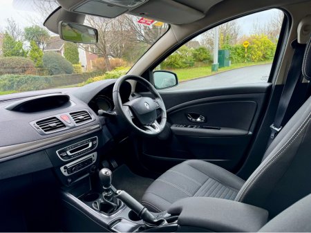 2016 Renault Fluence LIMITED EDITION 1.5 DCI 95 201 4DR €7,900 thumbnail