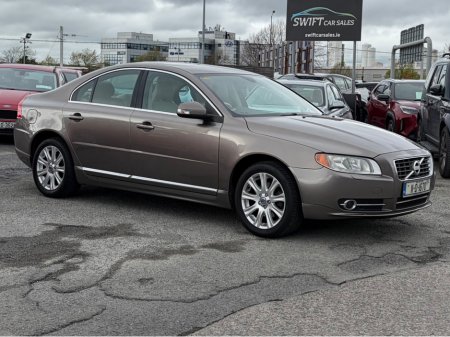 2011 Volvo S80 - view 2