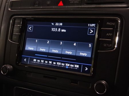 2015 Volkswagen Polo - thumbnail 9