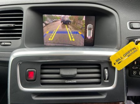 2018 Volvo V60 D4 CLASSIC 2.0 D // OPENING SUNROOF // FULL SERVICE HISTORY // ADAPTIVE CRUISE CONTROL €19,900 thumbnail