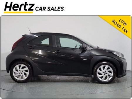 2023 Toyota Aygo X - thumbnail 3