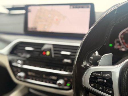 2022 BMW 5 Series - thumbnail 22