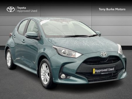 2025 Toyota Yaris - Save EUR 3,000 - Luna - 1.5 Hybrid - Automatic - EUR 180 Tax // Remote Central Locking // Front Electric Windows // Rear Electric Windows // Electric Mirrors // Finger Tip Stereo Controls €27,435