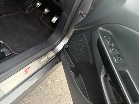 2019 Ford Ecosport - thumbnail 23