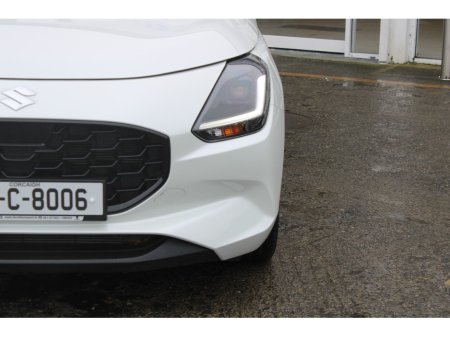 2025 Suzuki Swift - thumbnail 7