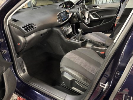 2018 Peugeot 308 1.2 Puretech 110bhp SW Active €9,950 thumbnail