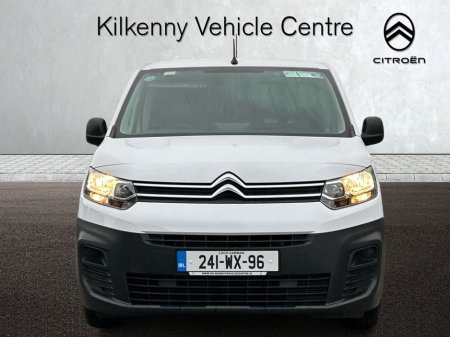 2024 Citroen Berlingo - view 4