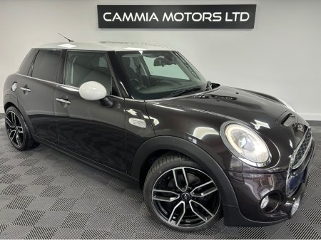 2015 MINI Cooper S *MINI COOPER S* *MANUAL* *ALLOY WHEELS* *LED HEADLIGHTS* *PARKING SENSORS* *PETROL* *LOW MILEAGE* *FINANCE AVAILABLE* *TRADE INS WELCOME*