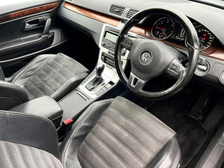 2011 Volkswagen Passat 2.0 TDI D6F BLUEMOTION 140HP 4DR AUTO €4,950