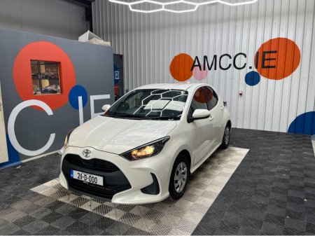 2021 Toyota Yaris - thumbnail 5