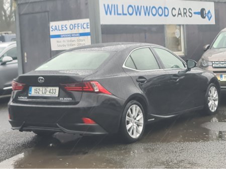 2015 Lexus IS 300 h 300 H EXECUTIVE EDITION E-C E-CVT 4DR 2.5 A €12,999 thumbnail