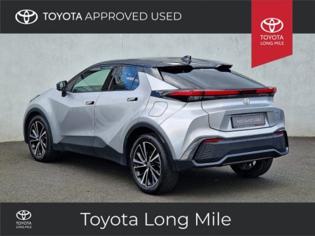 2025 Toyota C-HR 2.0 Phev Sol with Steps €40,449