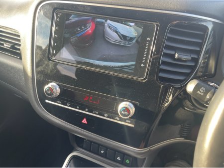 2020 Mitsubishi Outlander HYBRID 2.4 PHEV AUTOMATIC 5DR MODEL  www.bolandscarcentre.ie €22,900 thumbnail